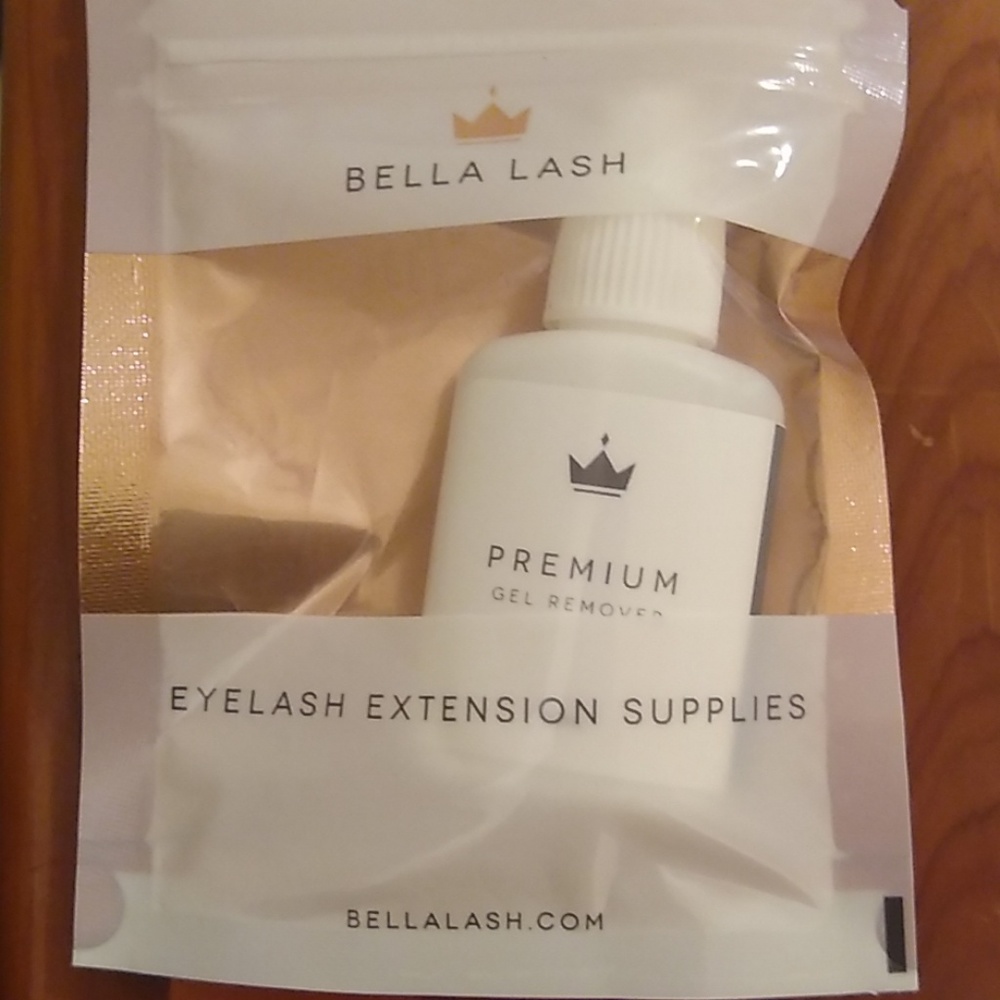 Lash gel remover